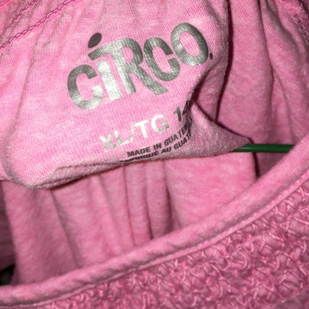 Pink tee - Picture 3 of 3